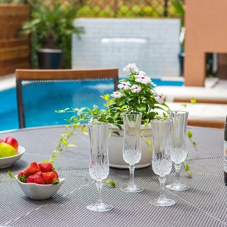 Apartmani Ana Kaštela Екстериор снимка